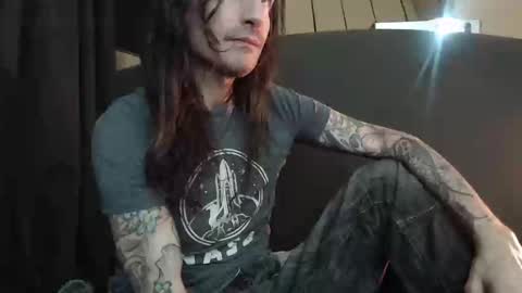 Snapshot of bailey39 chatting on February 21, 10:26 pm Bailey online show from February 21, 10:26 pm