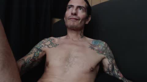 Snapshot of bailey39 chatting on March 11, 7:37 am Bailey online show from March 11, 7:37 am