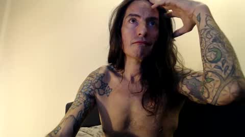 Snapshot of bailey39 chatting on October 5, 10:40 pm Bailey online show from October 5, 10:40 pm