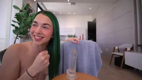 Snapshot of bailey_eilish chatting on February 28, 1:47 pm Bailey online show from February 28, 1:47 pm