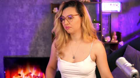 Bailey online show from December 11, 5:32 am