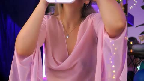 Bailey online show from September 20, 4:46 am