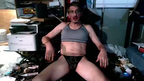 Snapshot of balddickstroking chatting on September 30, 5:34 am balddickstroking online show from September 30, 5:34 am