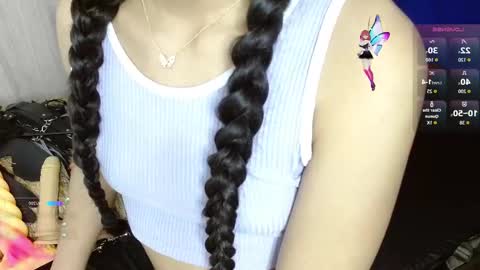 Arianna   online show from November 19, 7:58 pm