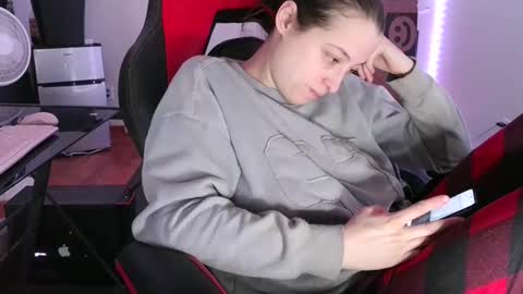 Snapshot of bambiboo8113 chatting on February 28, 7:25 pm bambiboo8113 online show from February 28, 7:25 pm