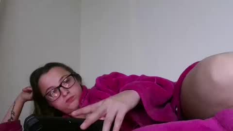 Snapshot of bambiboo8113 chatting on October 10, 5:28 am bambiboo8113 online show from October 10, 5:28 am