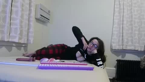 Snapshot of bambiboo8113 chatting on November 29, 10:46 pm bambiboo8113 online show from November 29, 10:46 pm