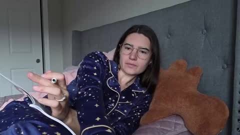 bambifarrina online show from November 8, 5:23 pm