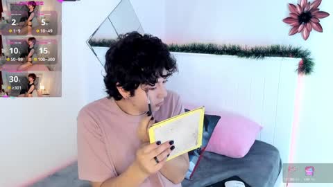 Esteban  online show from December 6, 4:28 pm