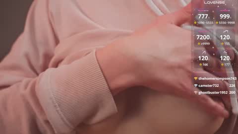 Ellen and  online show from January 26, 6:06 pm