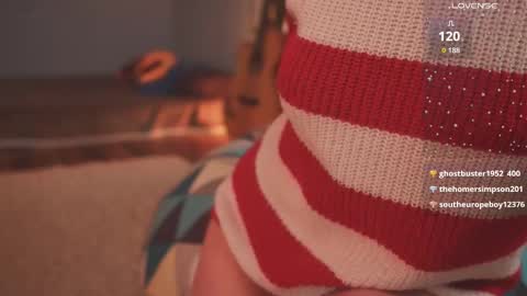 Ellen and  online show from February 15, 1:27 pm