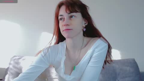 Snapshot of barbarian_girl chatting on March 6, 2:29 pm Amina online show from March 6, 2:29 pm