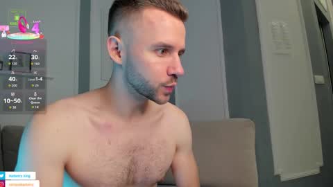 Snapshot of barberryx chatting on September 20, 5:30 am ENRIQUE online show from September 20, 5:30 am