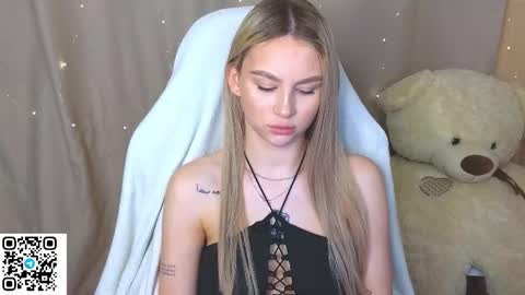 Eva online show from October 4, 2:15 pm