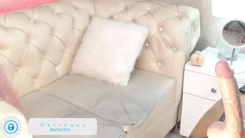 barbiefox_ online show from January 10, 9:53 pm