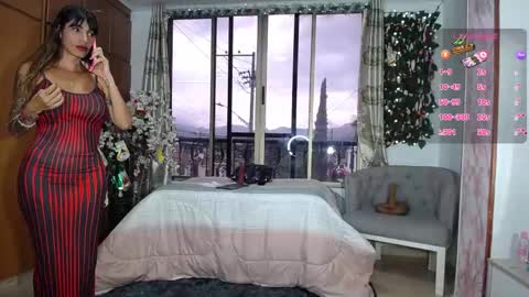 Snapshot of barbiefoxx chatting on November 10, 7:24 pm Barbiefoxx online show from November 10, 7:24 pm