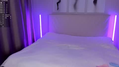  Emma online show from October 10, 8:19 pm