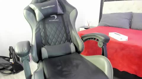 Snapshot of barbieteeen chatting on November 7, 4:56 am Barbie... online show from November 7, 4:56 am