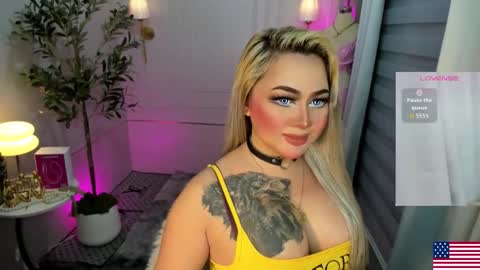 Miss Alexa Fields  online show from October 20, 9:10 am