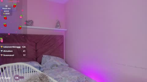 Luna online show from February 4, 6:49 pm