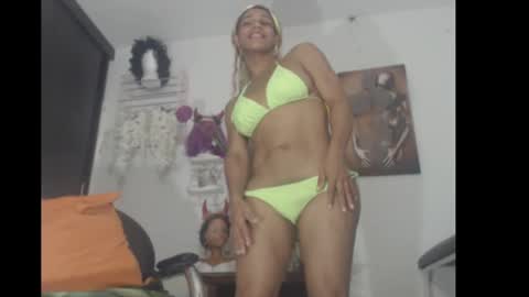 bardotbigcocktsx online show from February 11, 11:33 pm