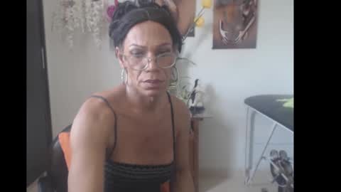 bardotbigcocktsx online show from February 12, 6:30 pm