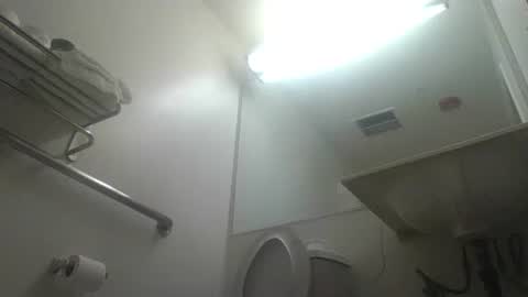 barniemay1 online show from February 5, 8:00 am