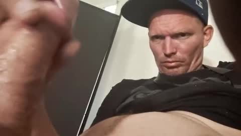 barniemay1 online show from March 8, 3:02 pm