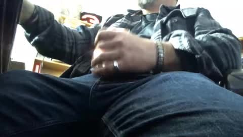 bartender3127 online show from February 22, 2:08 pm