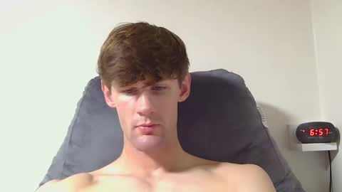 Snapshot of basicallyjustmee chatting on October 14, 5:30 am basicallyjustmee online show from October 14, 5:30 am