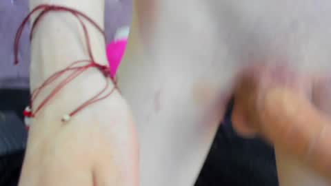 Snapshot of bathory_vamps chatting on December 26, 4:47 pm online show from December 26, 4:47 pm