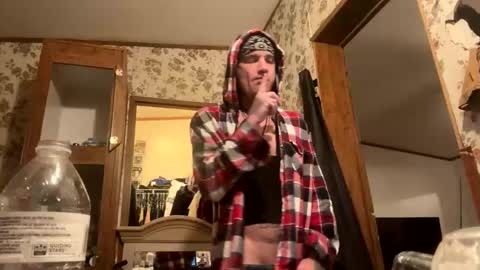 Snapshot of battlewolfxx chatting on January 5, 9:48 am battlewolfxx online show from January 5, 9:48 am