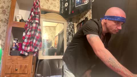 Snapshot of battlewolfxx chatting on January 6, 9:54 pm battlewolfxx online show from January 6, 9:54 pm