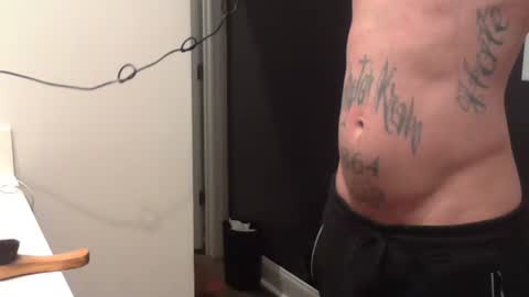 Snapshot of battlewolfxx chatting on February 23, 6:34 pm battlewolfxx online show from February 23, 6:34 pm