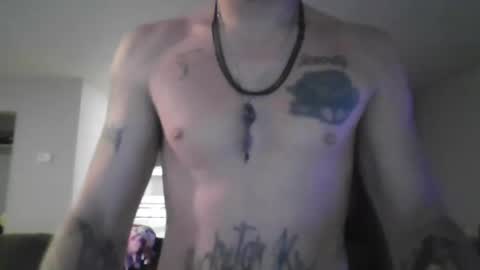 Snapshot of battlewolfxx chatting on September 29, 12:43 pm battlewolfxx online show from September 29, 12:43 pm