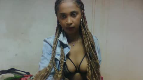 bavianona online show from October 11, 6:12 am