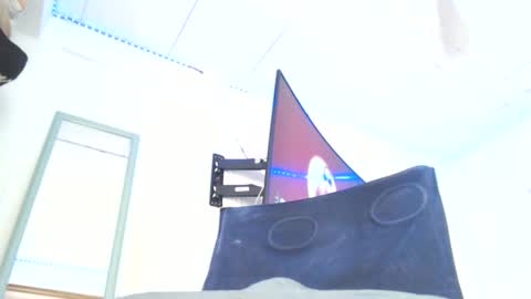 Snapshot of bayoletsweett chatting on January 7, 6:45 pm deivid online show from January 7, 6:45 pm