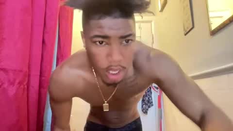 Snapshot of bb_colin chatting on January 8, 2:46 pm bb_colin online show from January 8, 2:46 pm