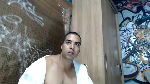 Justin online show from November 1, 10:34 pm