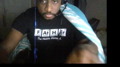 rocker n queen online show from December 23, 1:03 pm