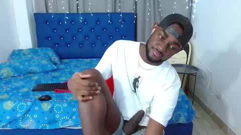 Andrew  online show from November 6, 4:02 am