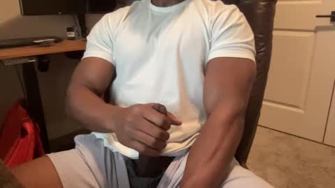 Snapshot of bbcandbody chatting on January 22, 2:59 am bbcandbody online show from January 22, 2:59 am