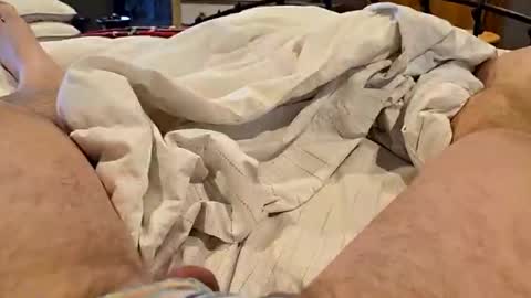 Snapshot of bbjj1970 chatting on January 16, 1:04 pm bbjj1970 online show from January 16, 1:04 pm