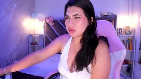 Cloe  online show from October 11, 4:01 am