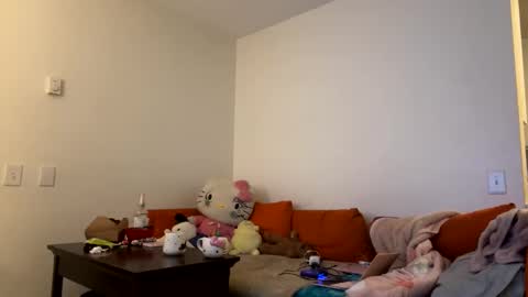 Snapshot of bby_julesss chatting on December 31, 6:16 am bby_julesss online show from December 31, 6:16 am