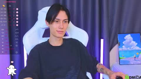 Snapshot of bd_black chatting on December 14, 2:39 am Aiden online show from December 14, 2:39 am