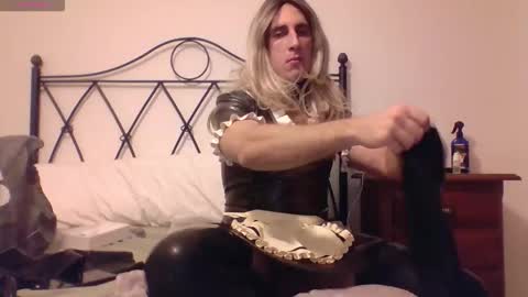bdsmlatexlover online show from September 14, 6:40 pm