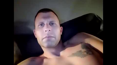 Snapshot of bdub809 chatting on December 25, 10:28 am Bdub809 online show from December 25, 10:28 am