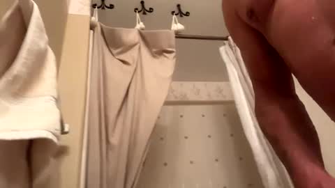 BeachGuy online show from December 8, 3:43 am