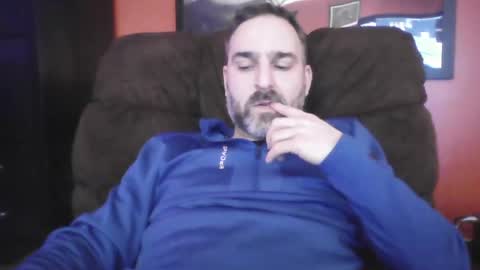 Snapshot of beardedambition chatting on January 28, 10:34 pm beardedambition online show from January 28, 10:34 pm